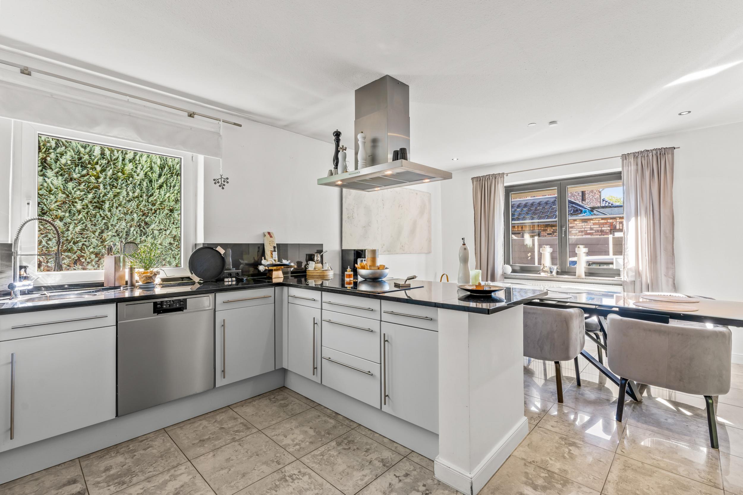 Leherheide - Modernes Einfamilienhaus in begehrter Lage - Küche