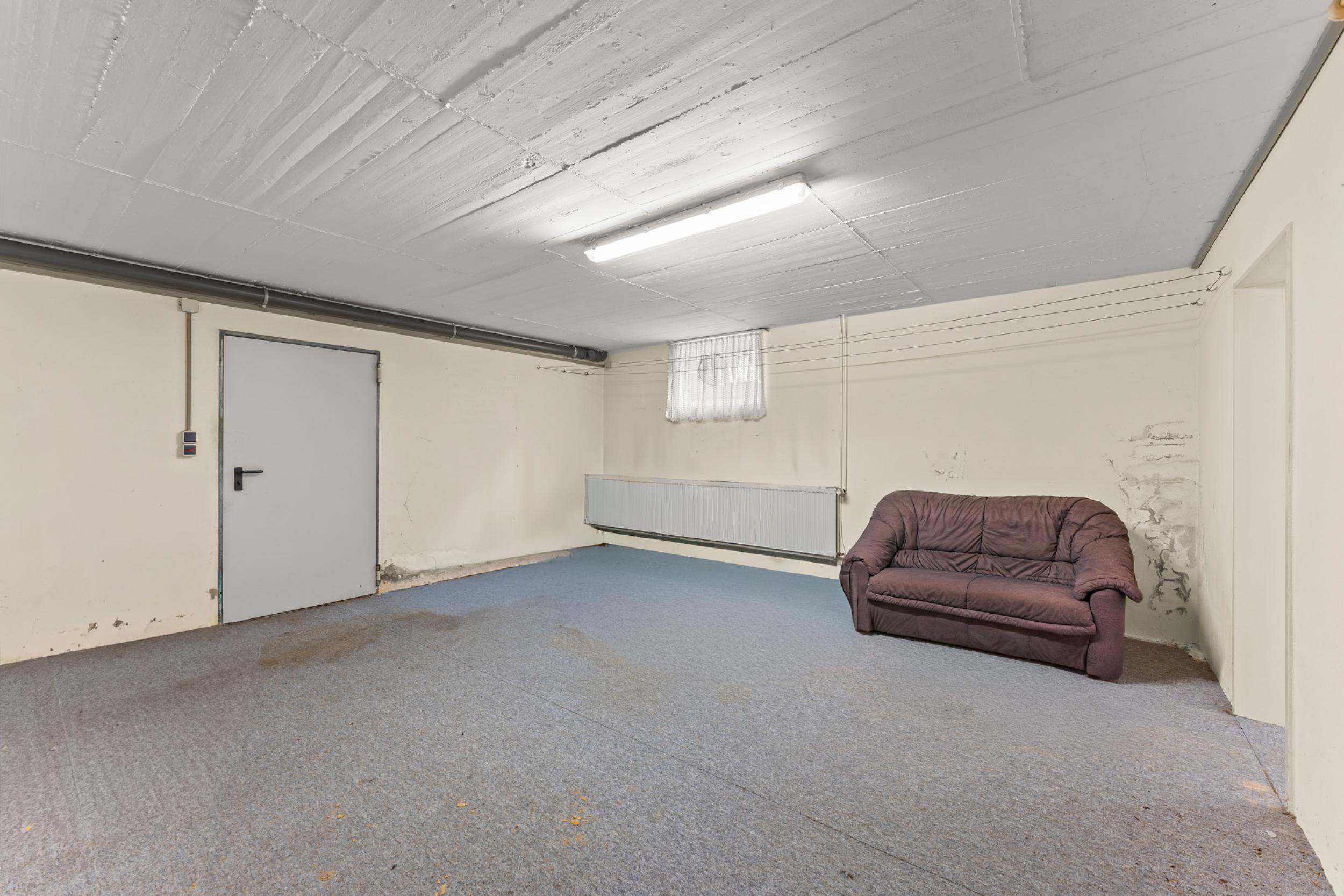 Schierholz - Solider Walmdachbungalow mit zusätzlichem Siedlungshaus - 2025-10-02-Immobilienfotos-19