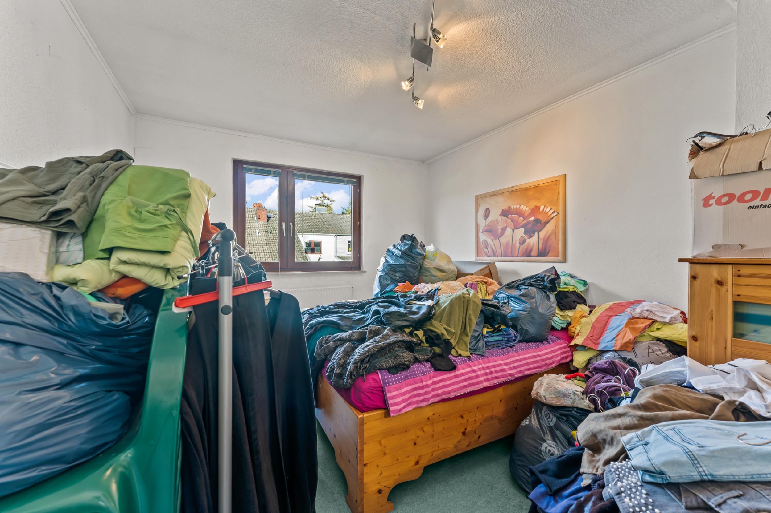 Schönebeck - Solides Reihenmittelhaus in ruhiger Lage mit viel Potenzial - 2025-10-30-Immobilienfotos-20