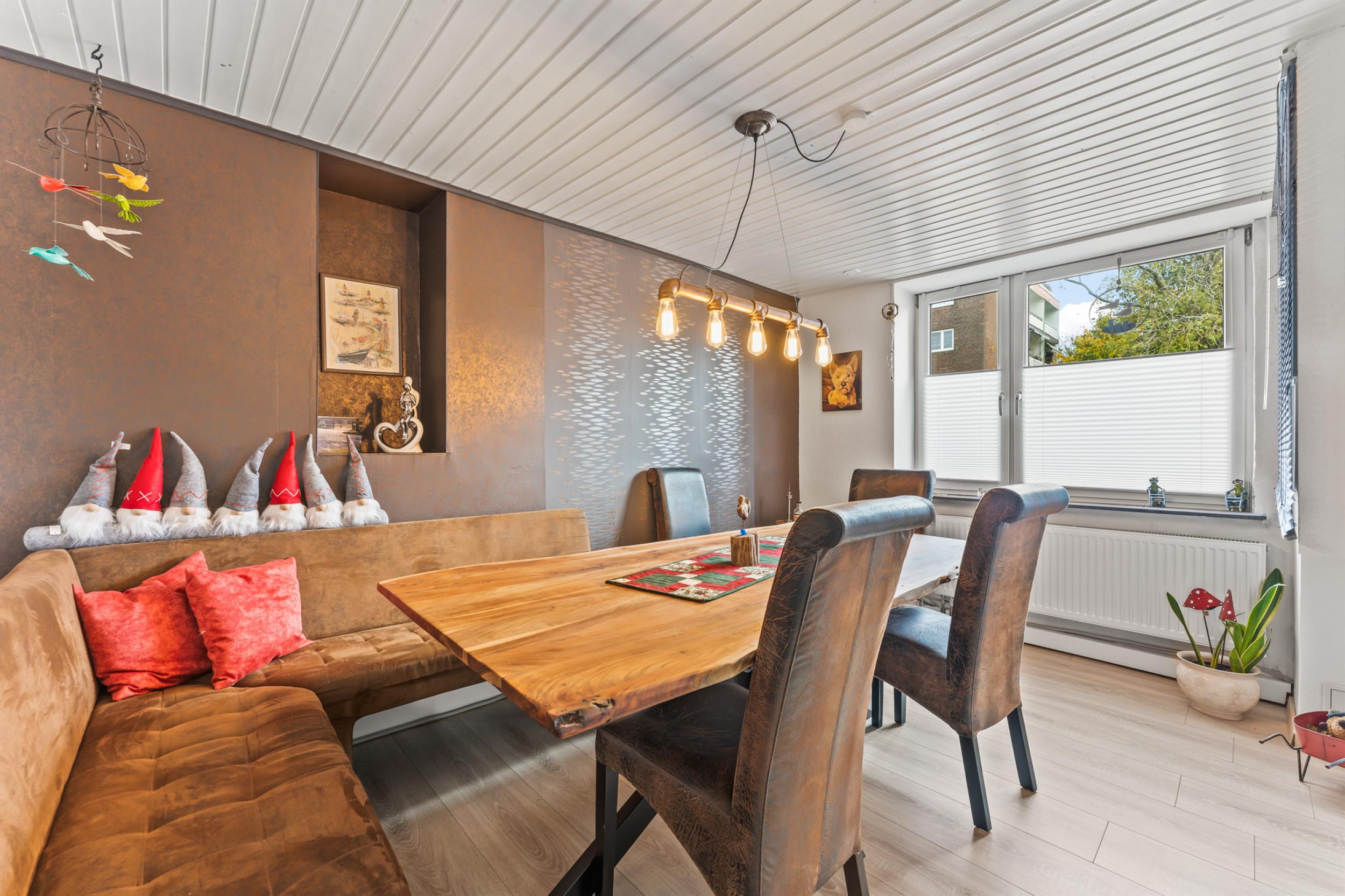 Eckernfeld - Modernisiertes Einfamilienhaus in beliebter Lage - Esszimmer