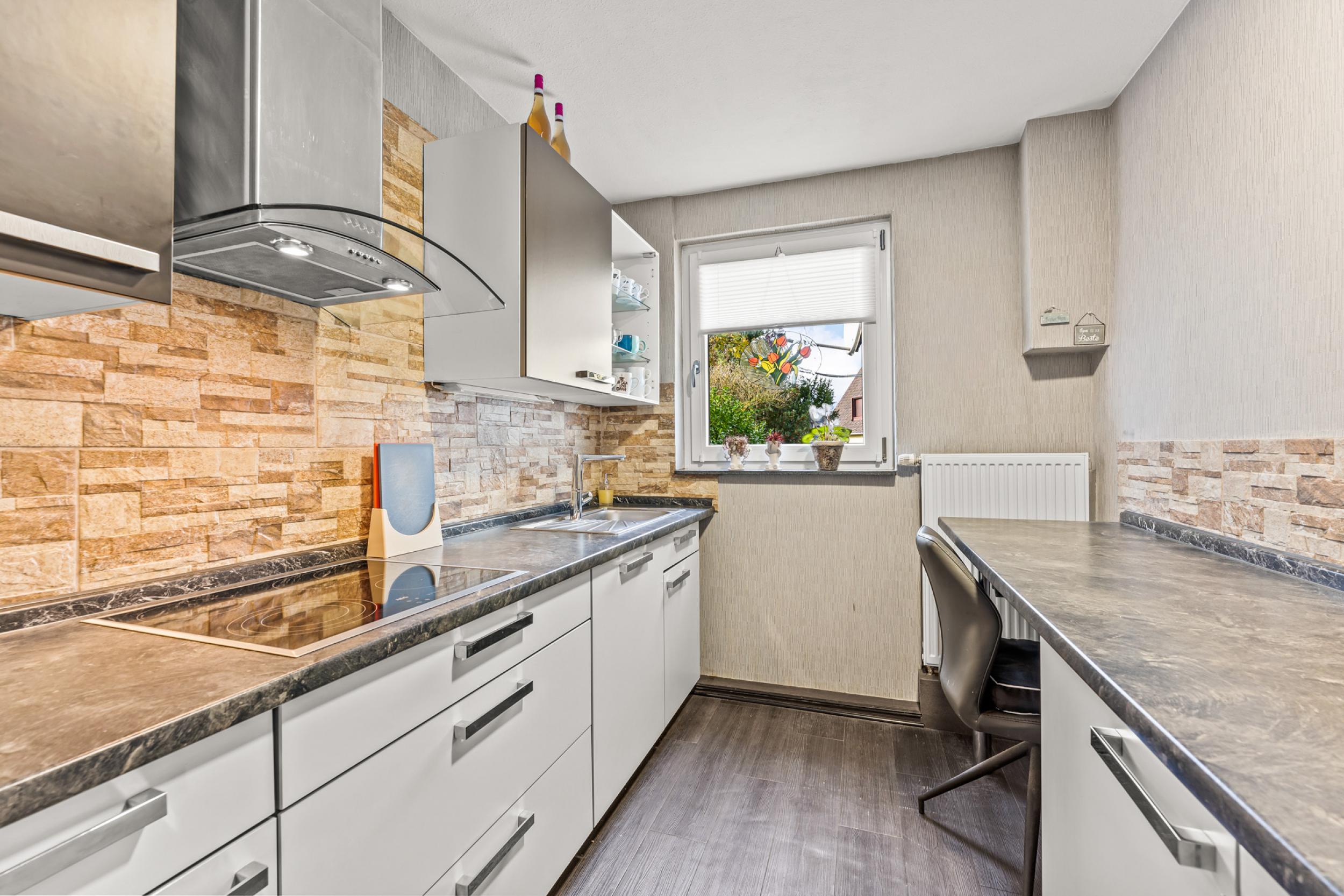 Eckernfeld - Modernisiertes Einfamilienhaus in beliebter Lage - Küche