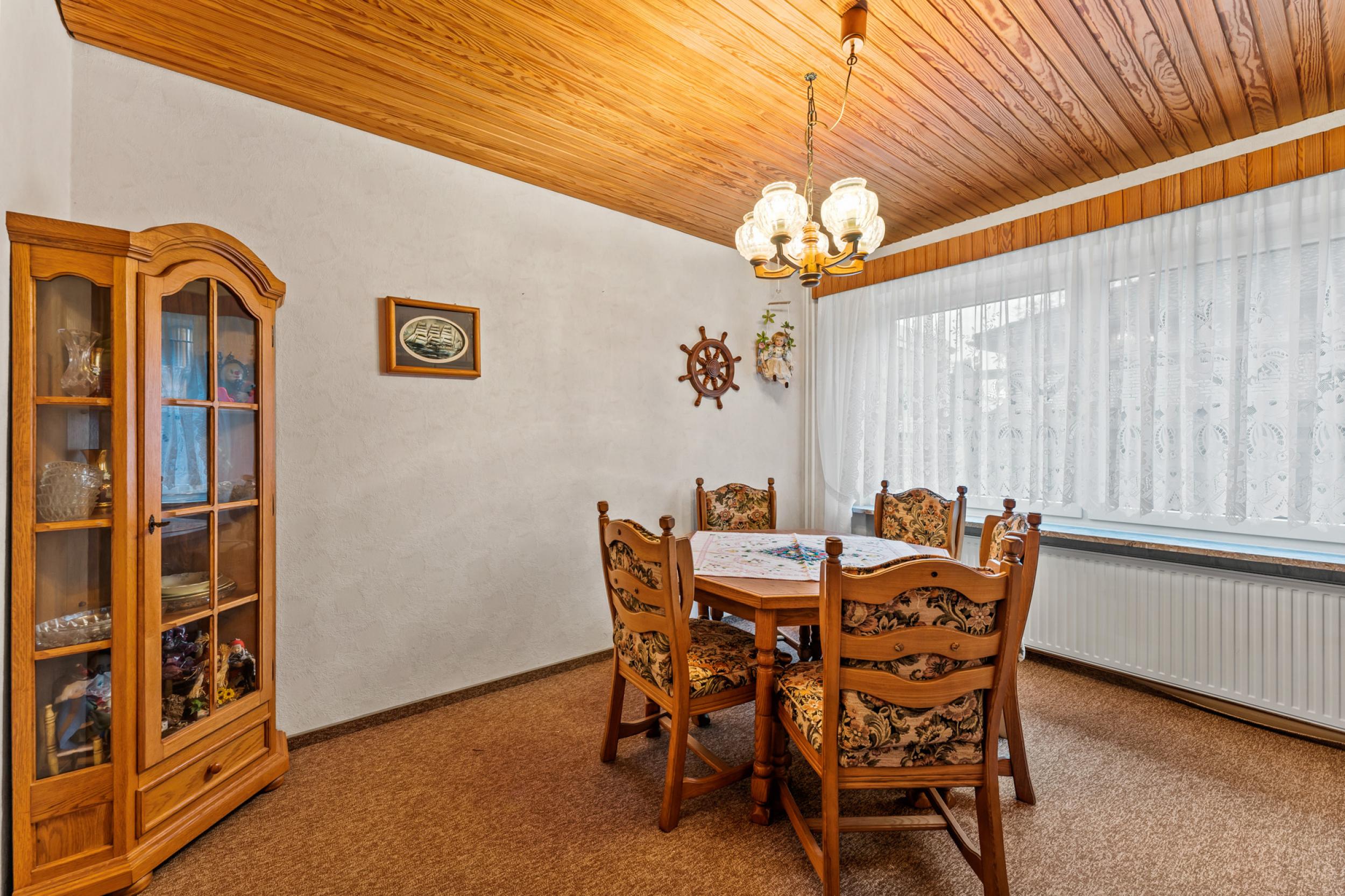 Otterndorf - Ein- bis Zweifamilienhaus in der Nähe der Elbemündung - Esszimmer