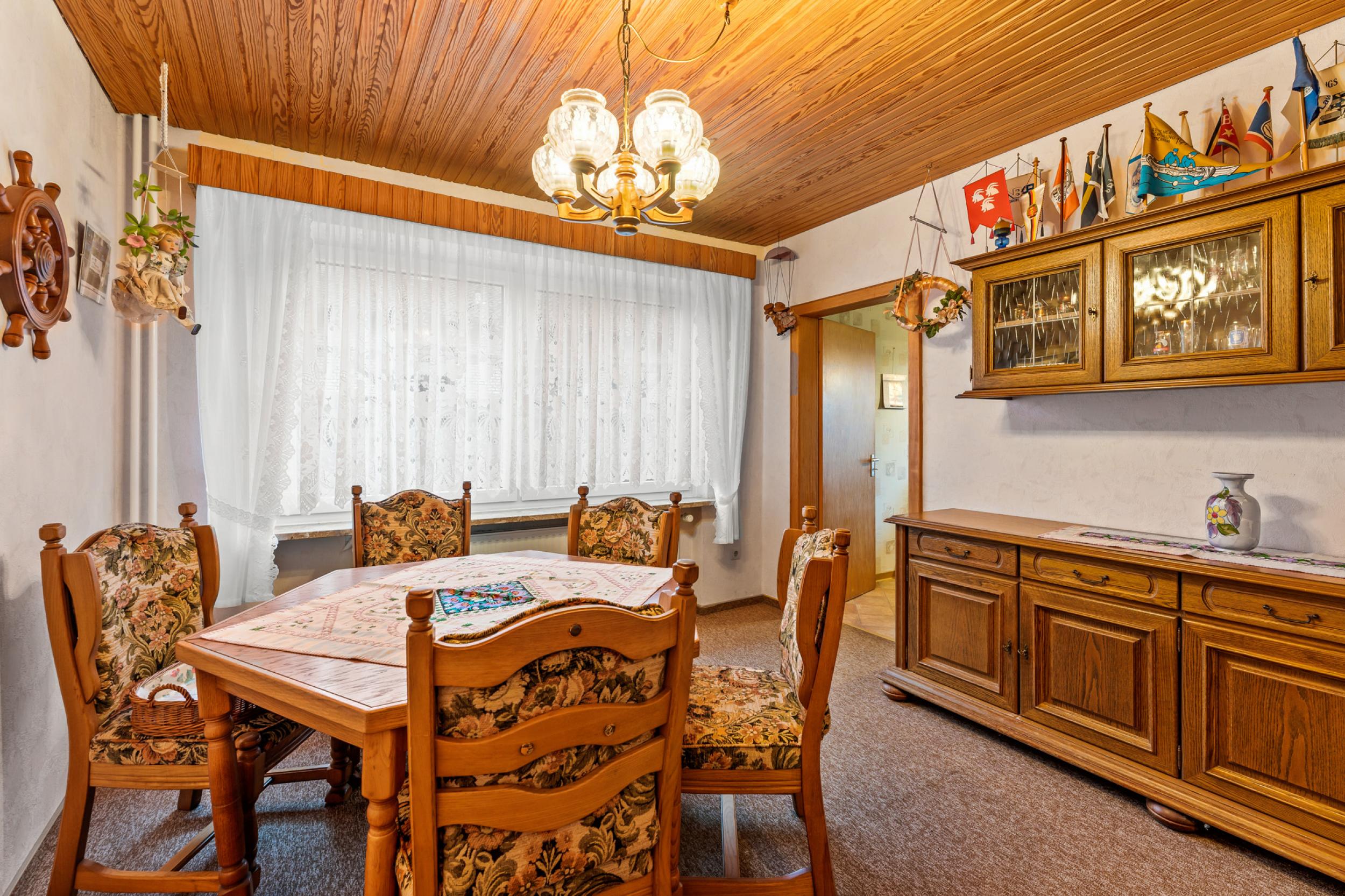 Otterndorf - Ein- bis Zweifamilienhaus in der Nähe der Elbemündung - Esszimmer