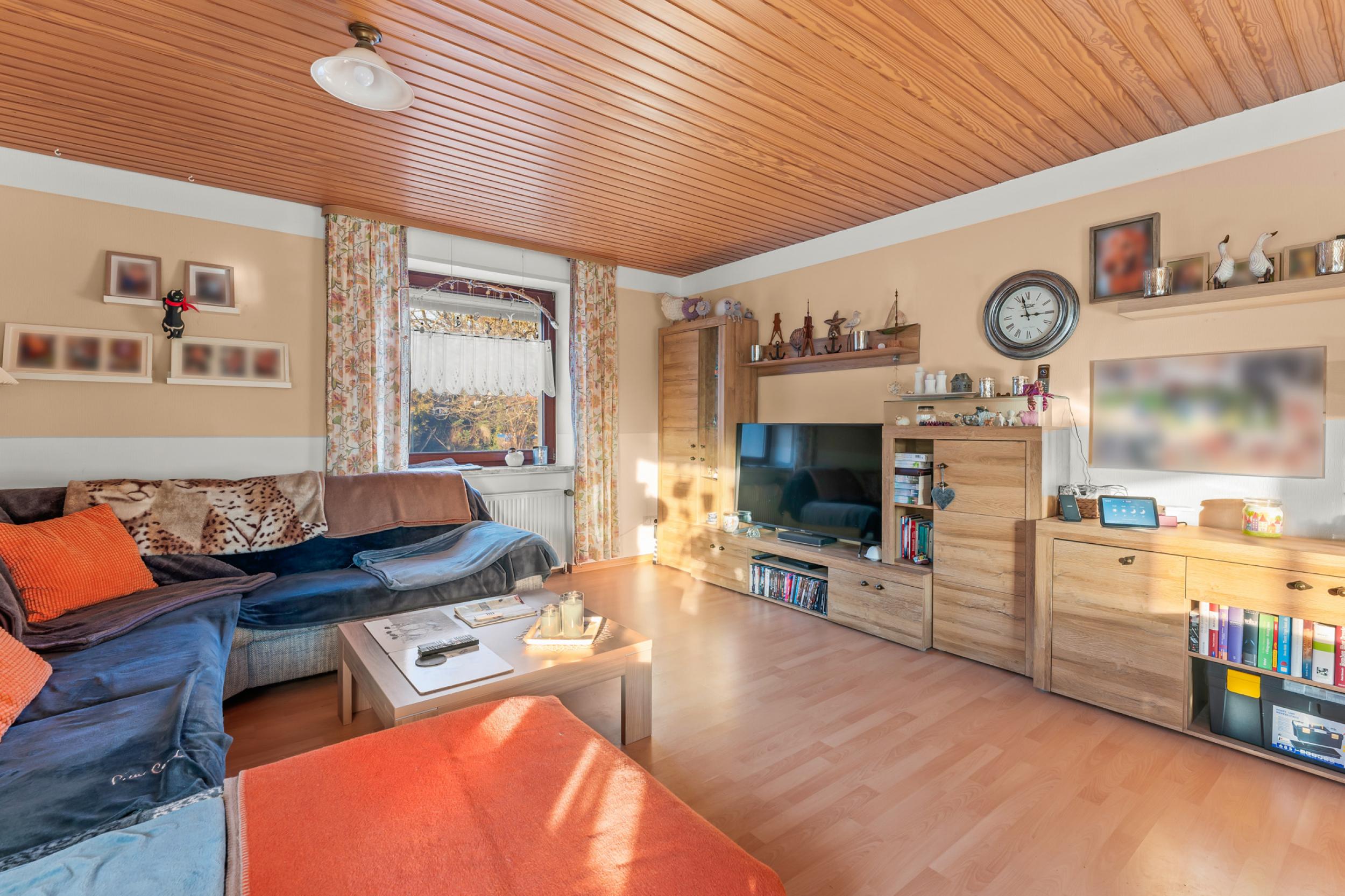 Sahlenburg - Ein- bis Zweifamilienhaus in attraktiver Lage - Wohnbereich