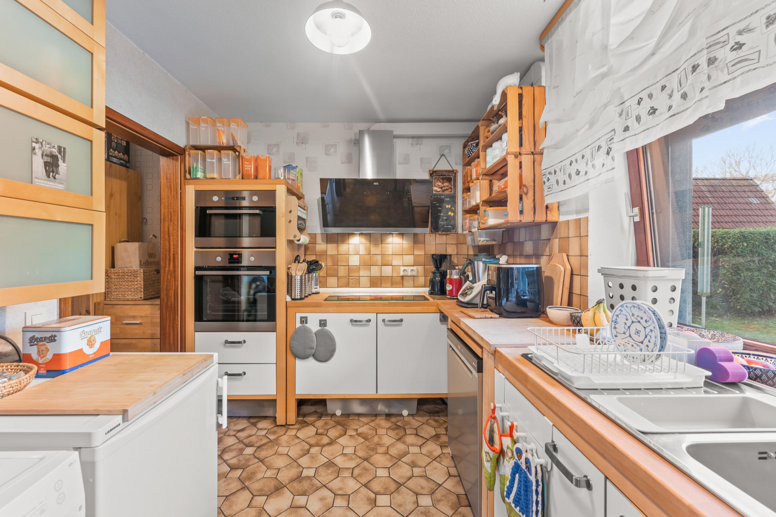 Sahlenburg - Ein- bis Zweifamilienhaus in attraktiver Lage - Küche