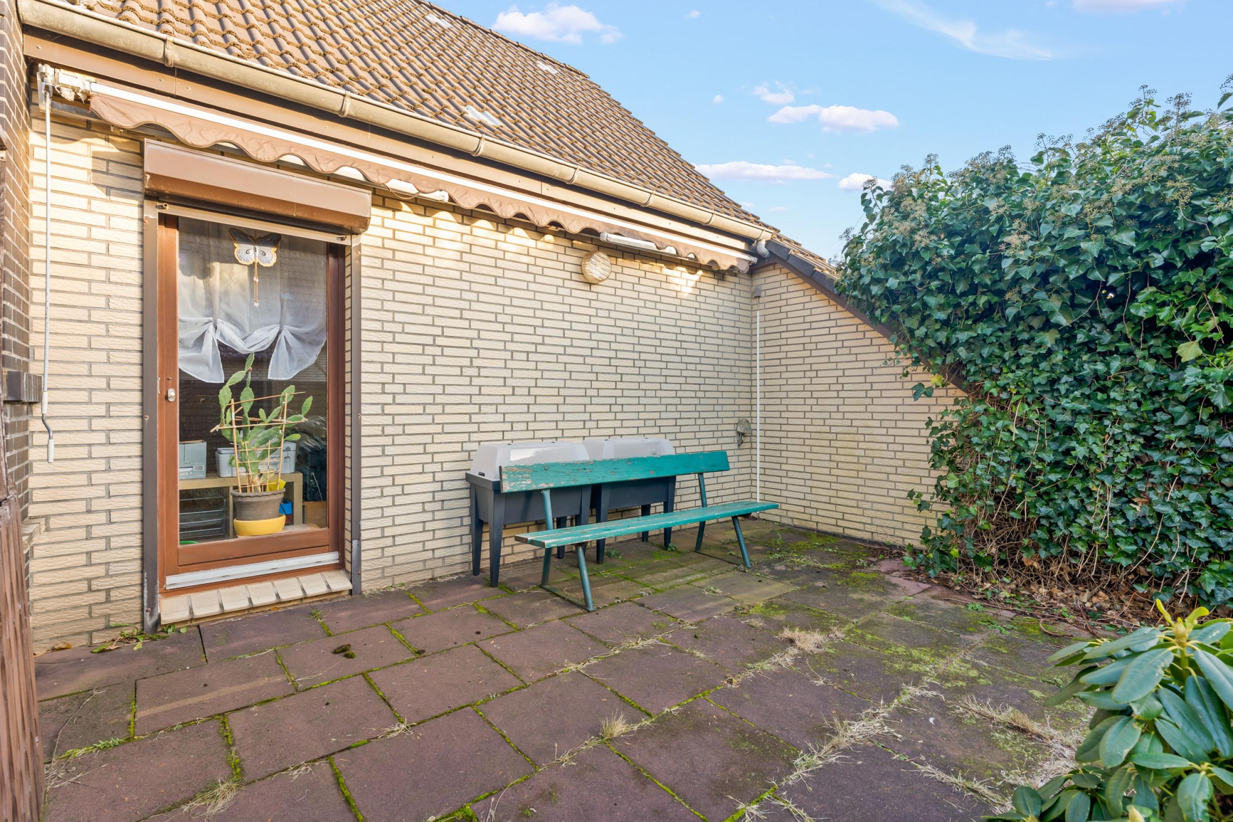 Sahlenburg - Ein- bis Zweifamilienhaus in attraktiver Lage - Terrasse