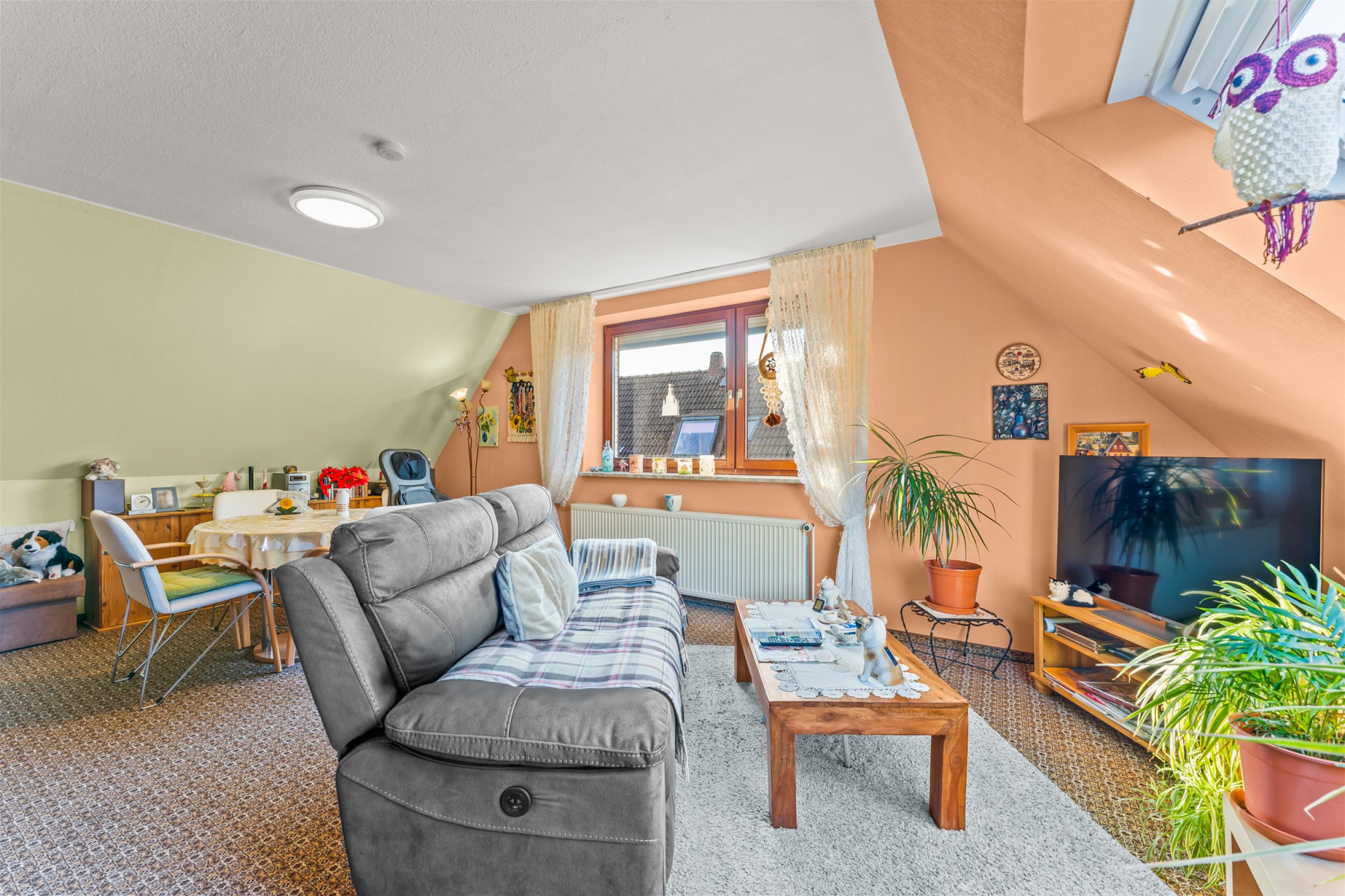 Sahlenburg - Ein- bis Zweifamilienhaus in attraktiver Lage - Wohn-/Essbereich