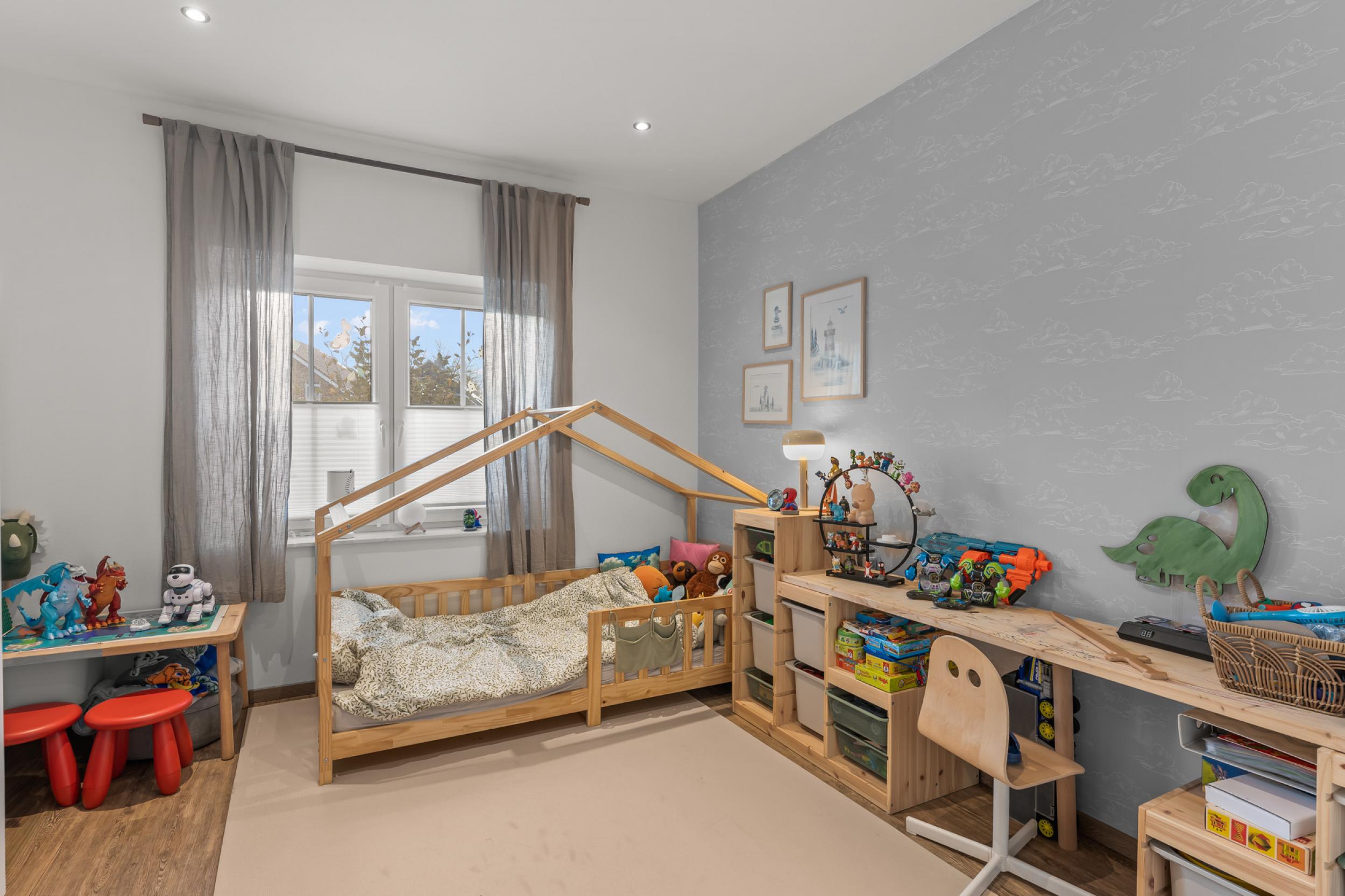 Beverstedt - Moderner Winkelbungalow in ländlicher Lage mit Außbaupotenzial - Kinderzimmer