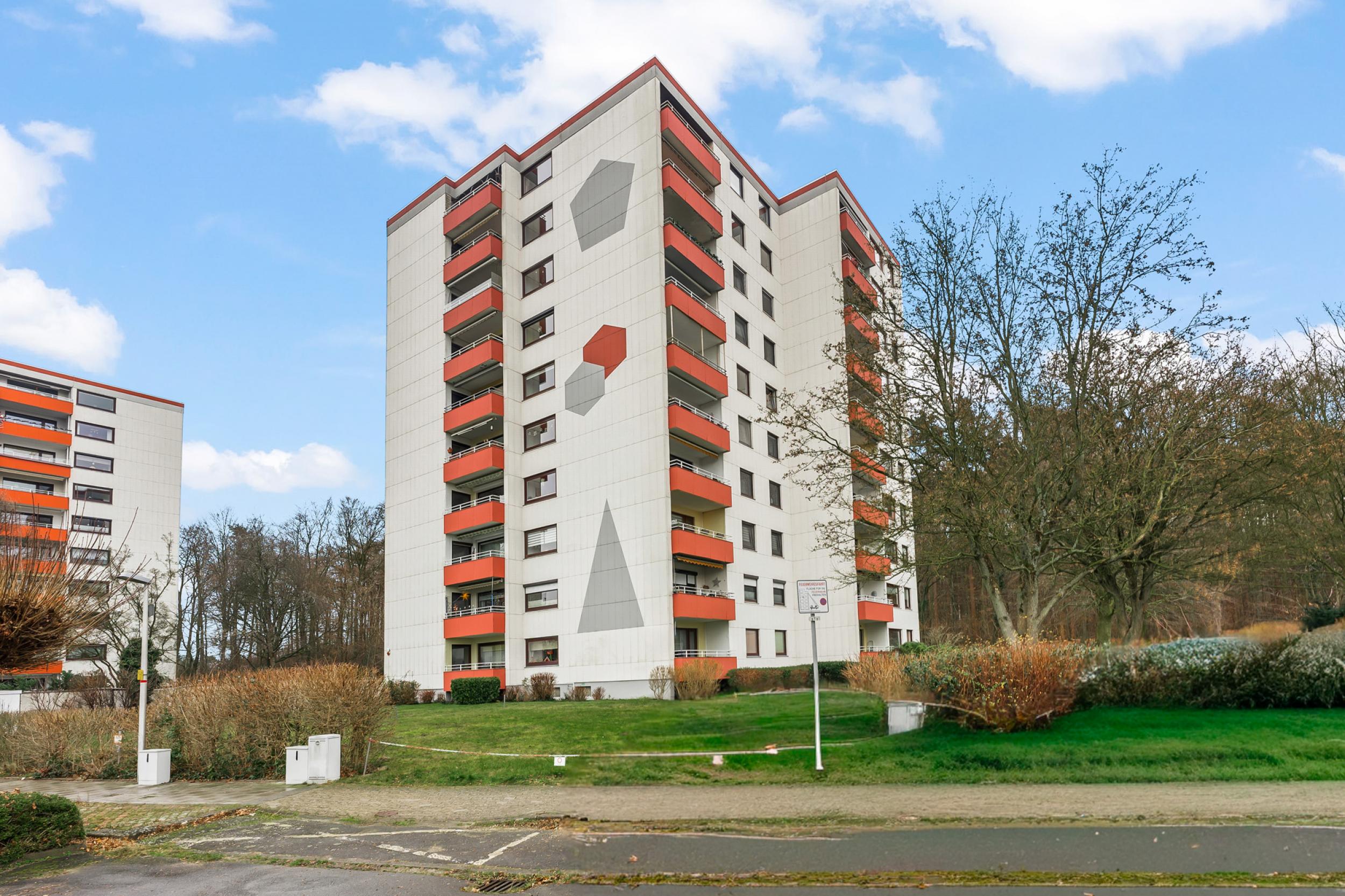Langen - Moderne 3-Zimmerwohnung in beliebter Lage mit fantastischer Aussicht - Außenansicht
