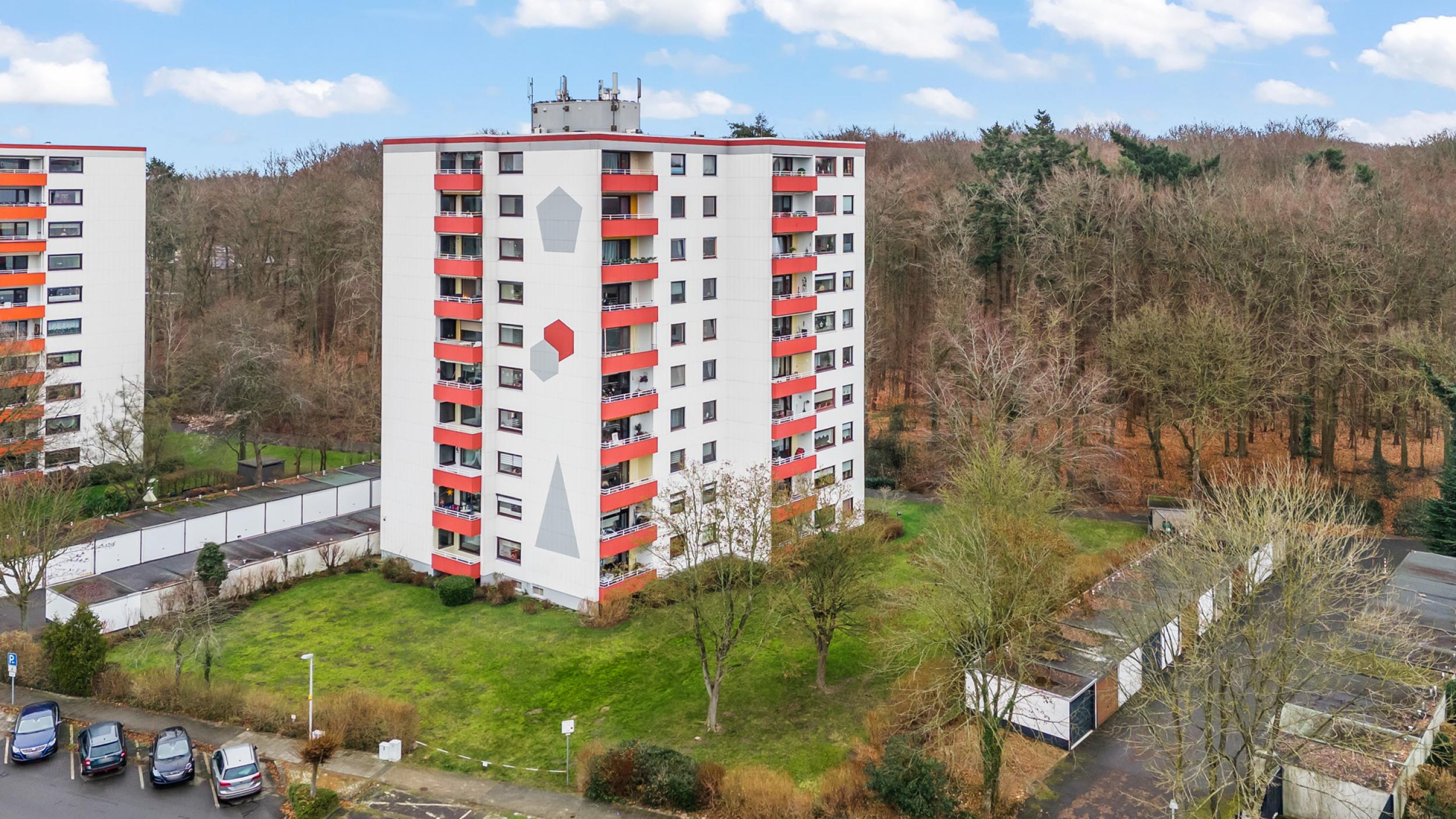 Langen - Moderne 3-Zimmerwohnung in beliebter Lage mit fantastischer Aussicht - Außenansicht