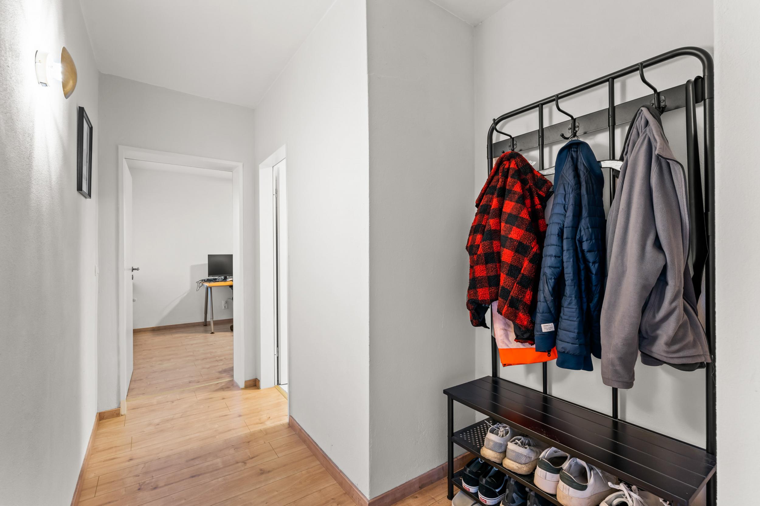 Langen - Moderne 3-Zimmerwohnung in beliebter Lage mit fantastischer Aussicht - Eingangsbereich