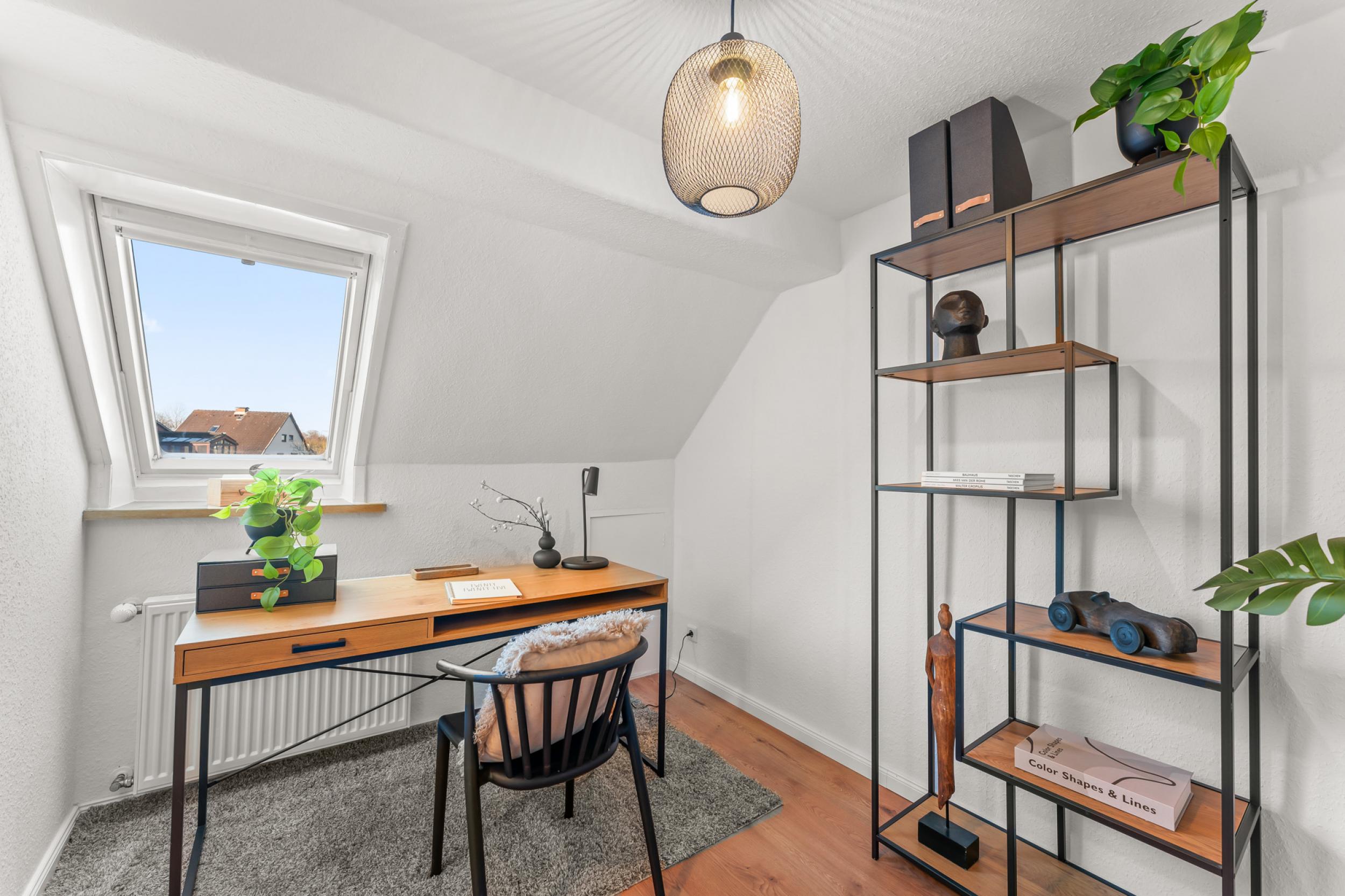 Geestemünde - Modernisiertes Reihenmittelhaus in ruhiger Lage - Zimmer - DG