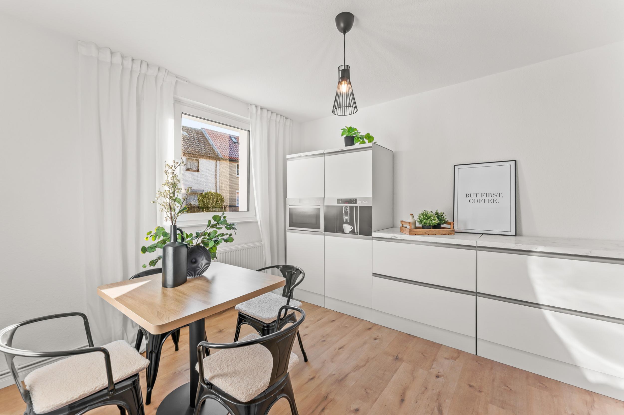 Geestemünde - Modernisiertes Reihenmittelhaus in ruhiger Lage - Küche