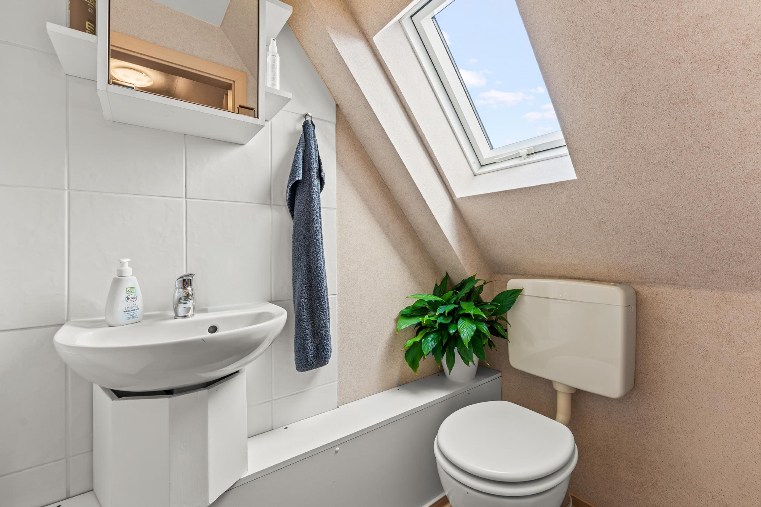 Leherheide - Moderne Doppelhaushälfte in beliebter Lage - WC