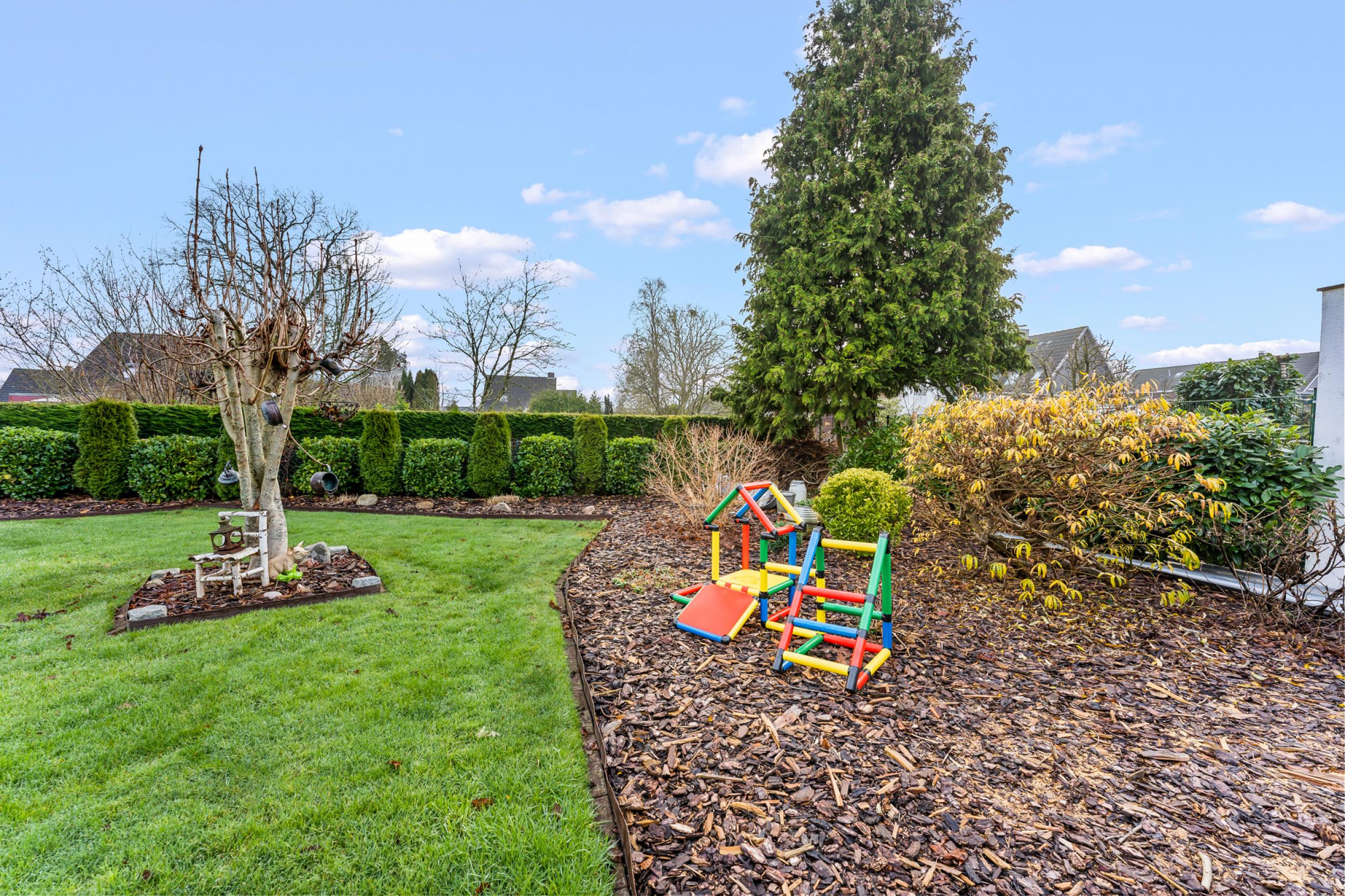 Leherheide - Moderne Doppelhaushälfte in beliebter Lage - Garten