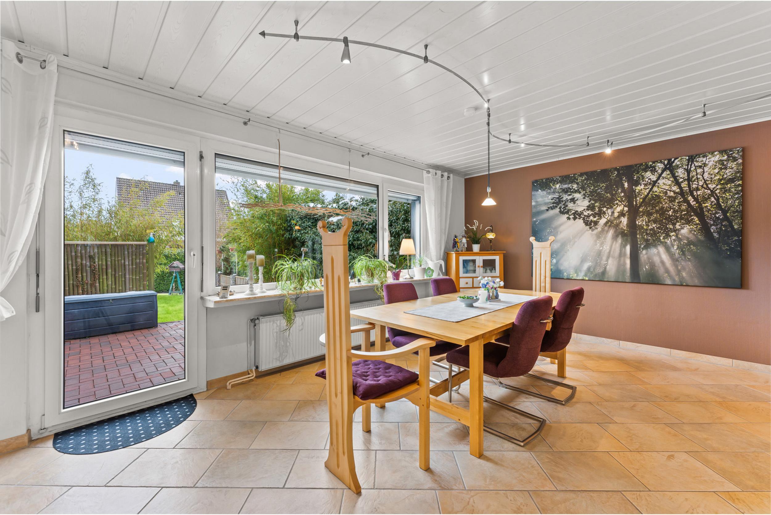 Speckenbüttel - Geräumige Doppelhaushälfte in Parknähe - Essbereich