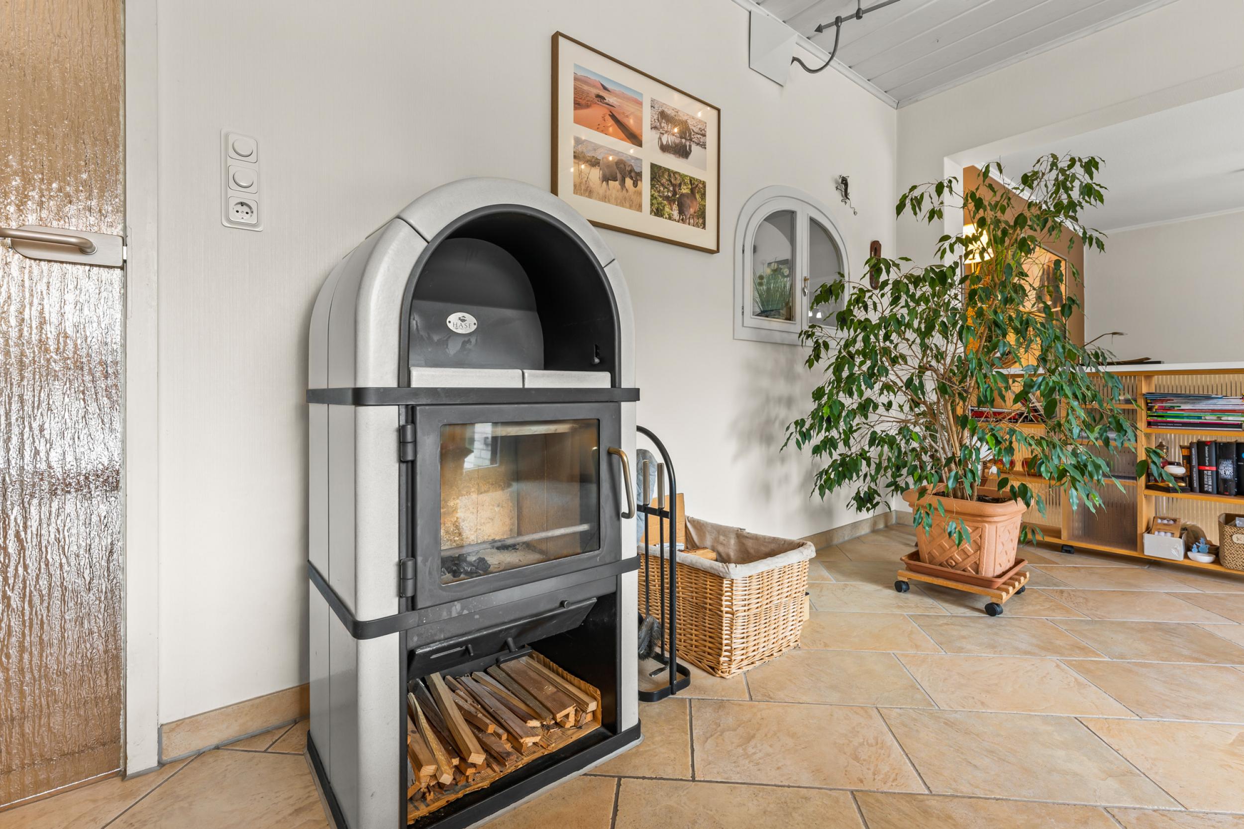 Speckenbüttel - Geräumige Doppelhaushälfte in Parknähe - Kaminofen