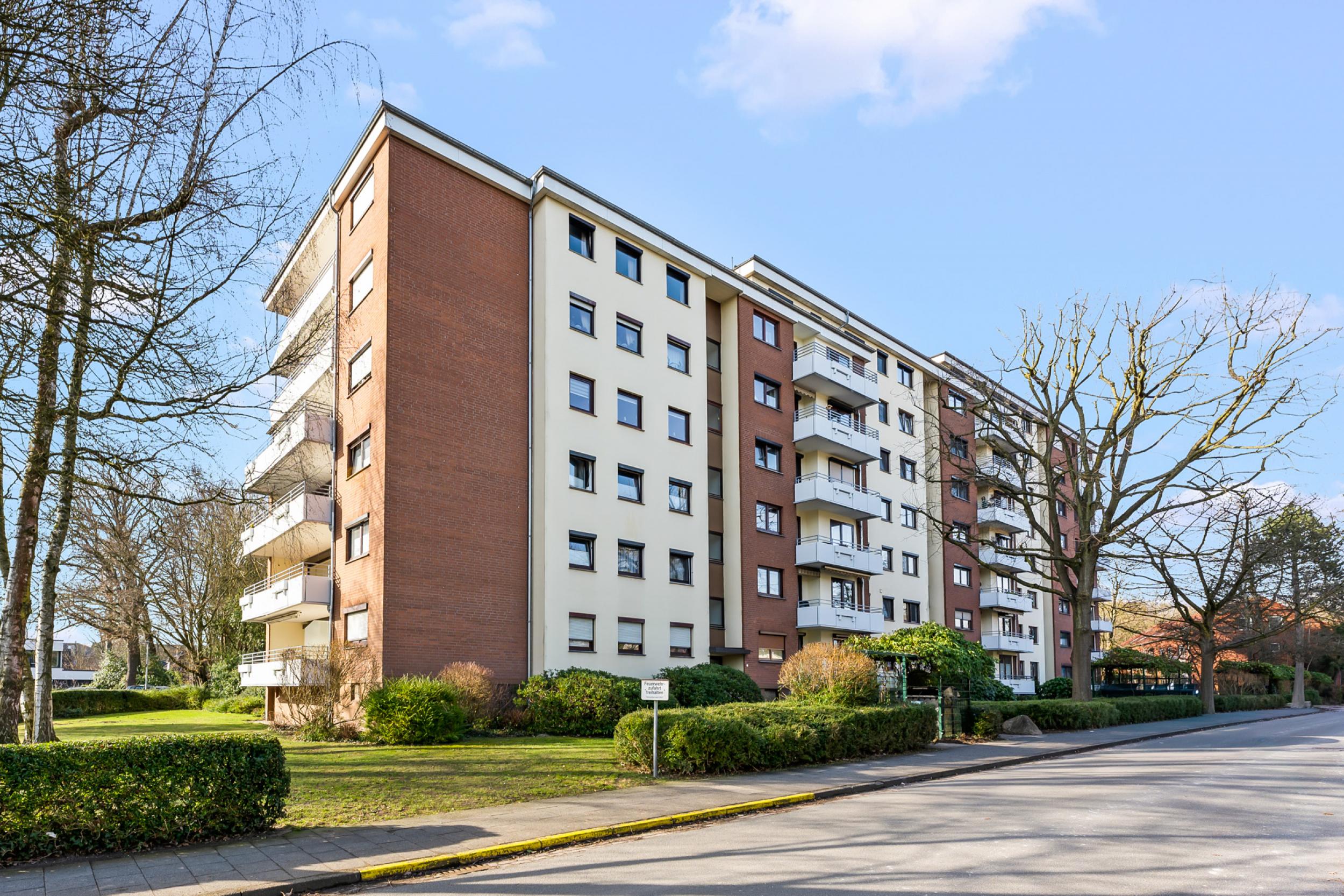 St.-Magnus - Gepflegte Hochparterrewohnung in Nähe zum Park - Außenansicht
