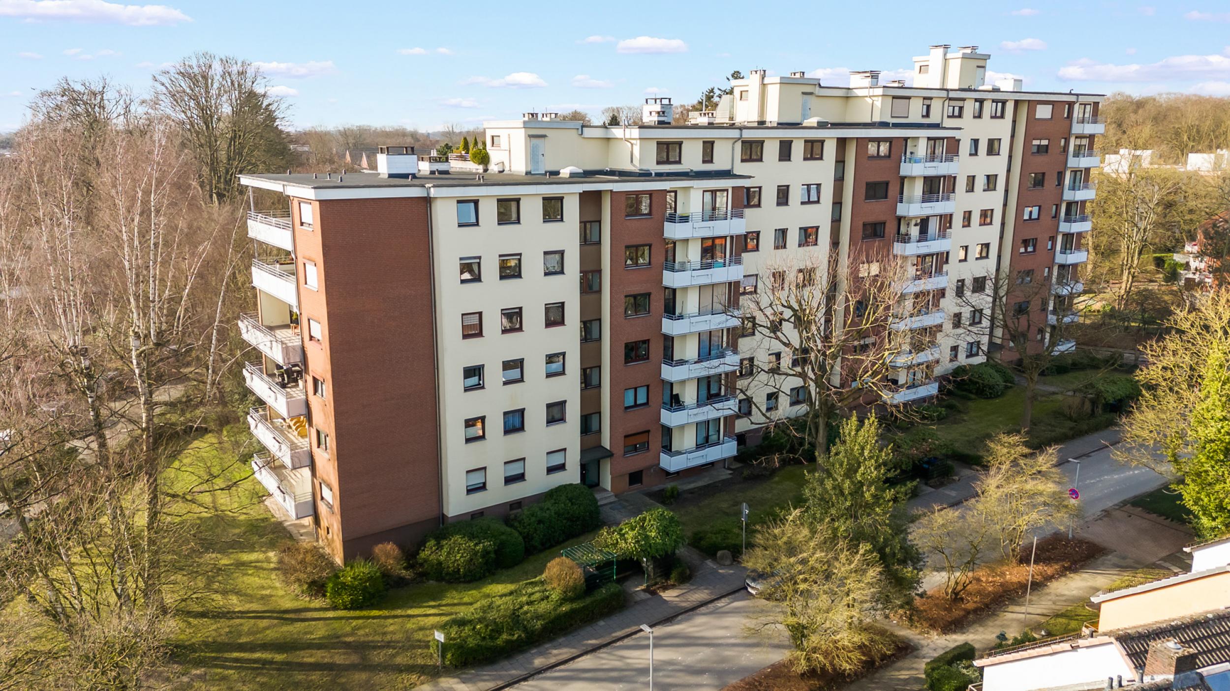 St.-Magnus - Gepflegte Hochparterrewohnung in Nähe zum Park - Außenansicht