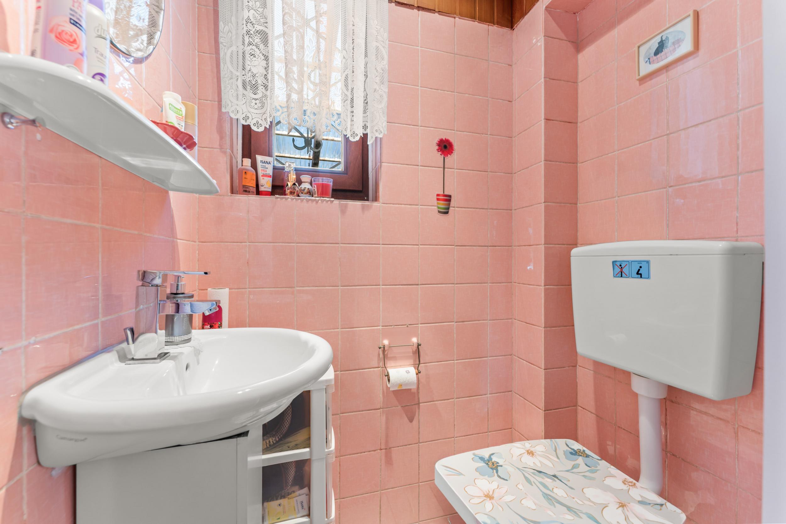 Leherheide - Charmantes Einfamilienhaus in ruhiger Lage - Gäste-WC
