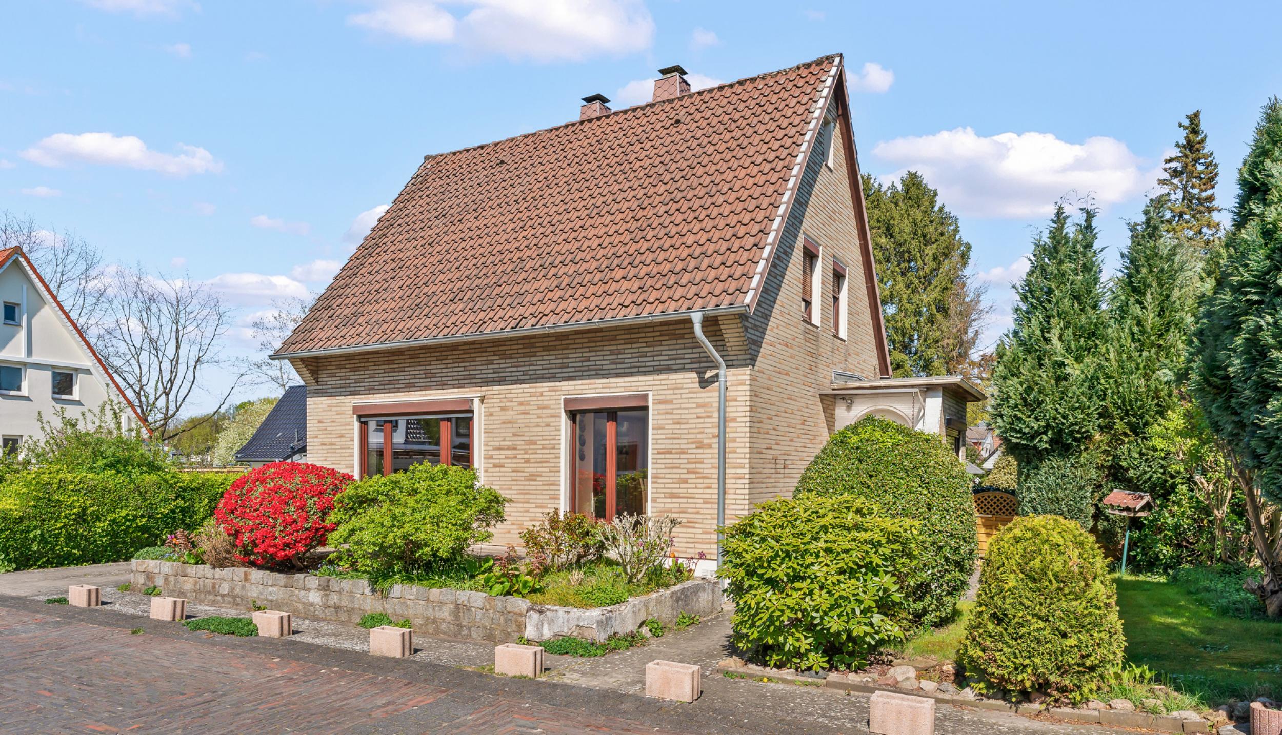 Leherheide - Charmantes Einfamilienhaus in ruhiger Lage - Frontansicht
