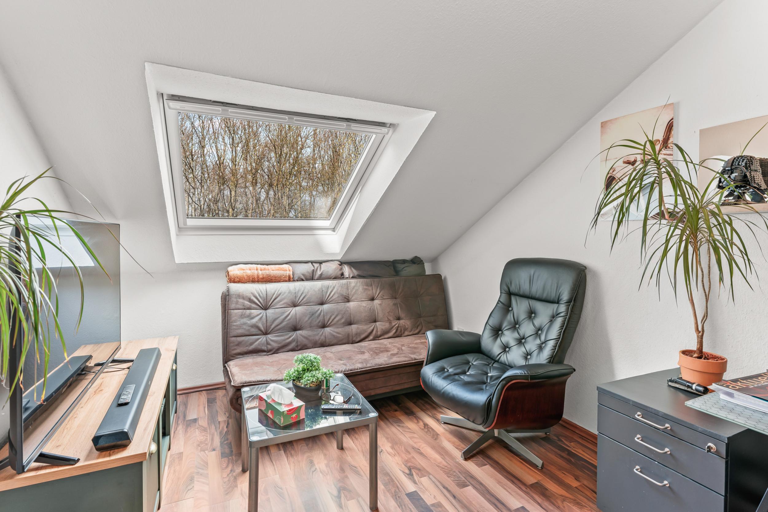 Hagen - Einladende 3-Zimmerwohnung im Grünen - Büro/Kinder-/Gästezimmer