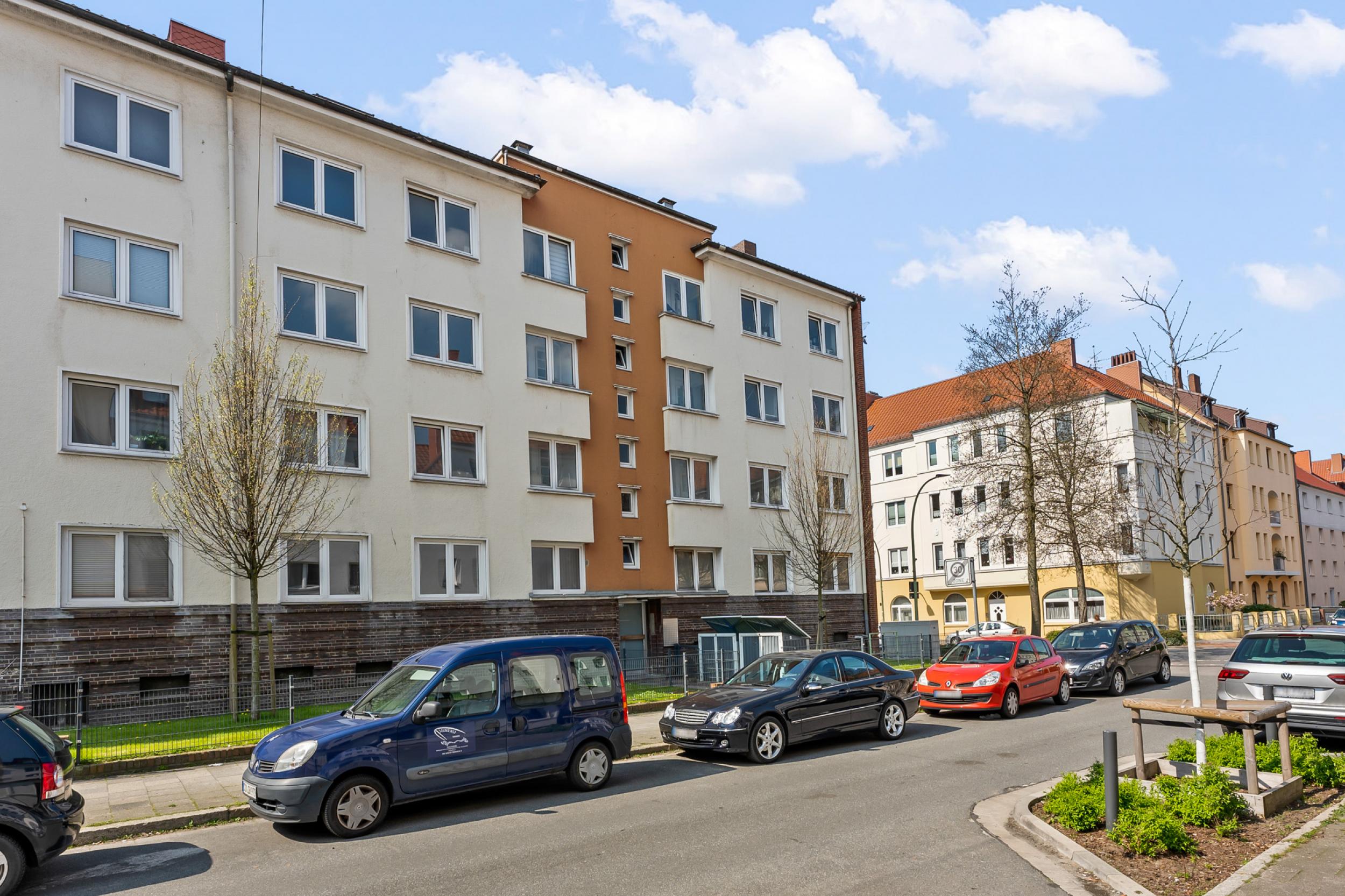 Geestemünde - Modernisierte 3-Zimmerwohnung in zentraler Lage - Außenansicht