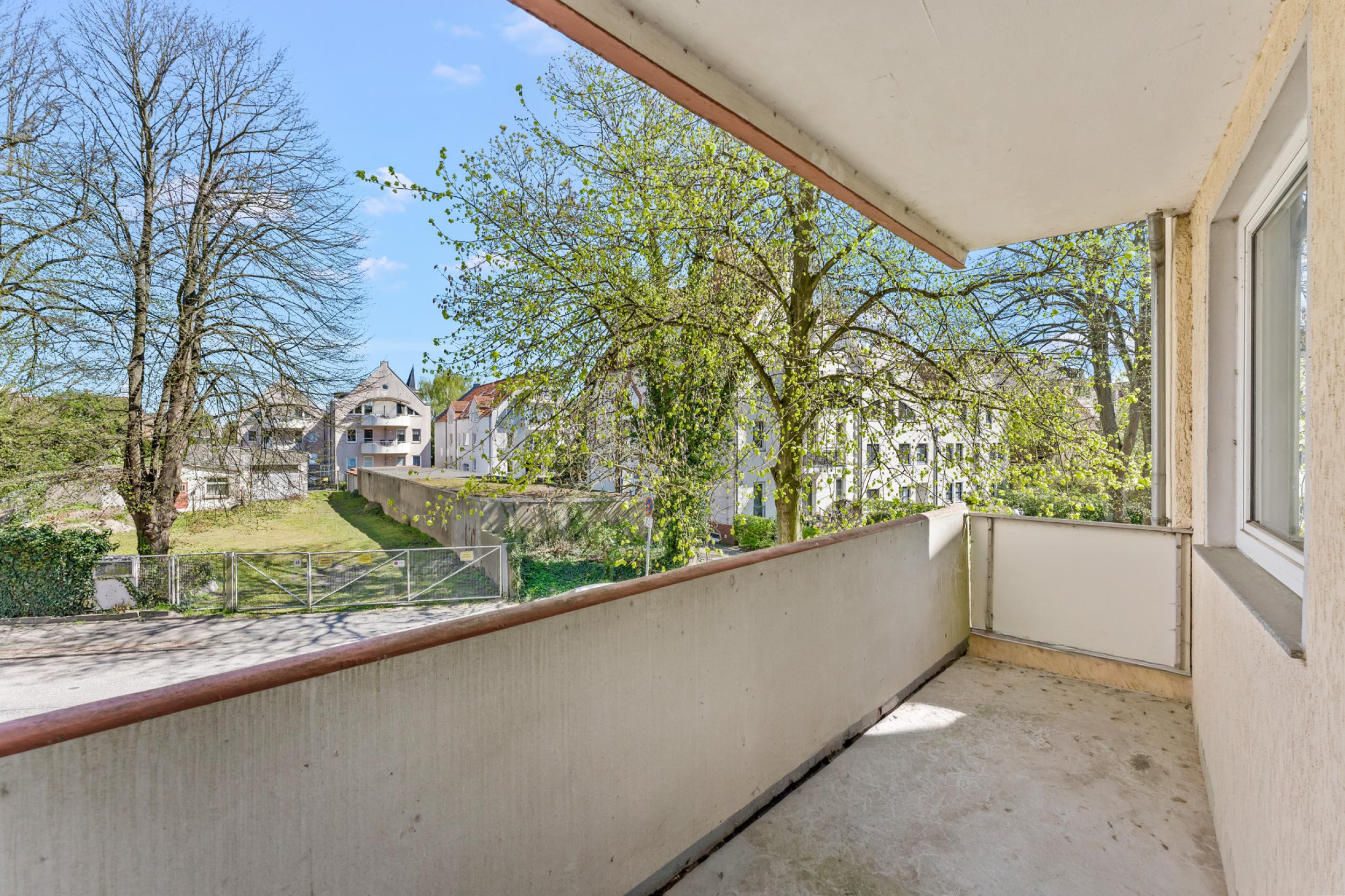Klushof - Solide 3-Zimmereigentumswohnung in zentraler Lage - Balkon