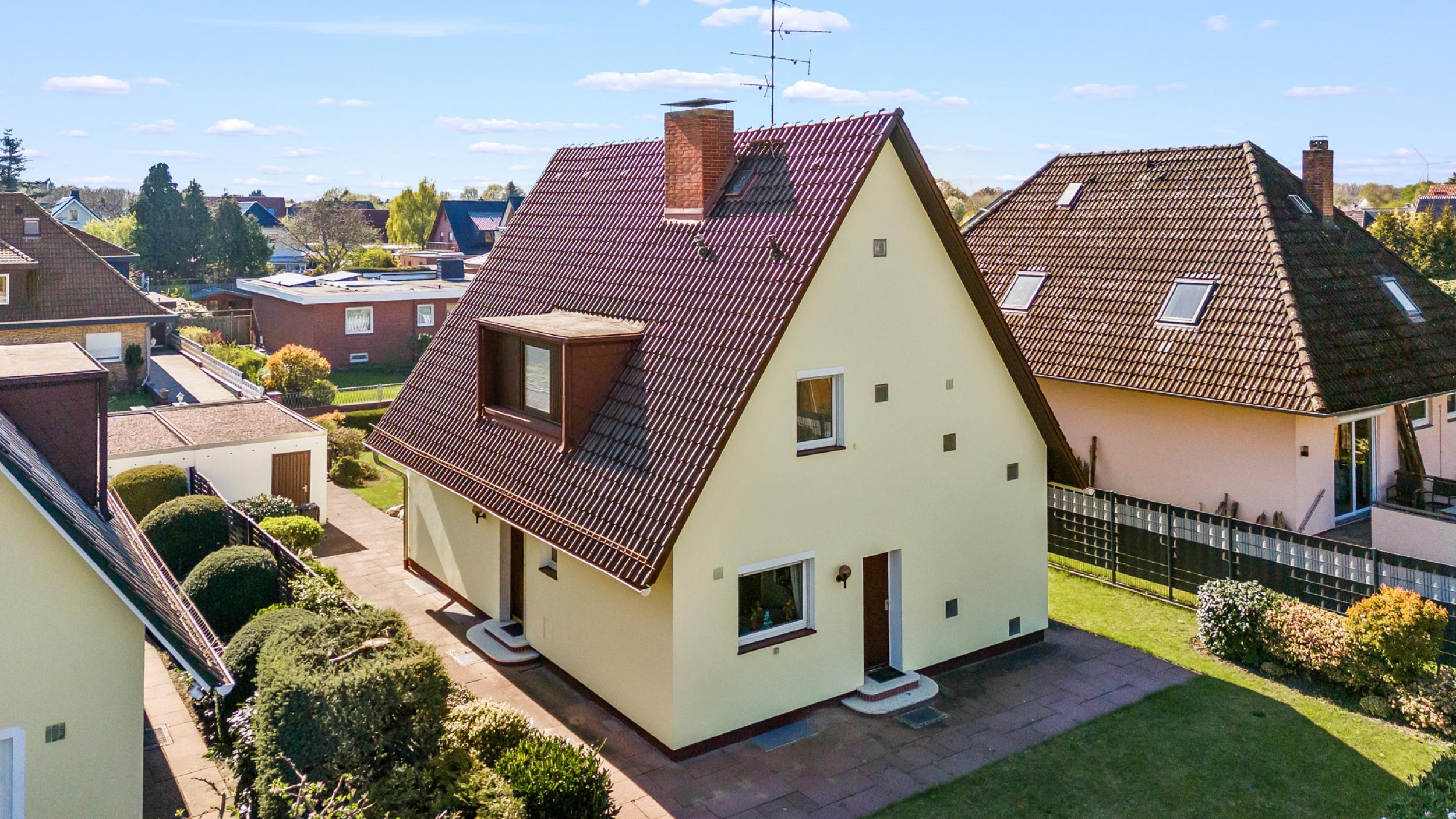 Eckernfeld - Gepflegtes Einfamilienhaus in familienfreundlicher Lage - Rückansicht