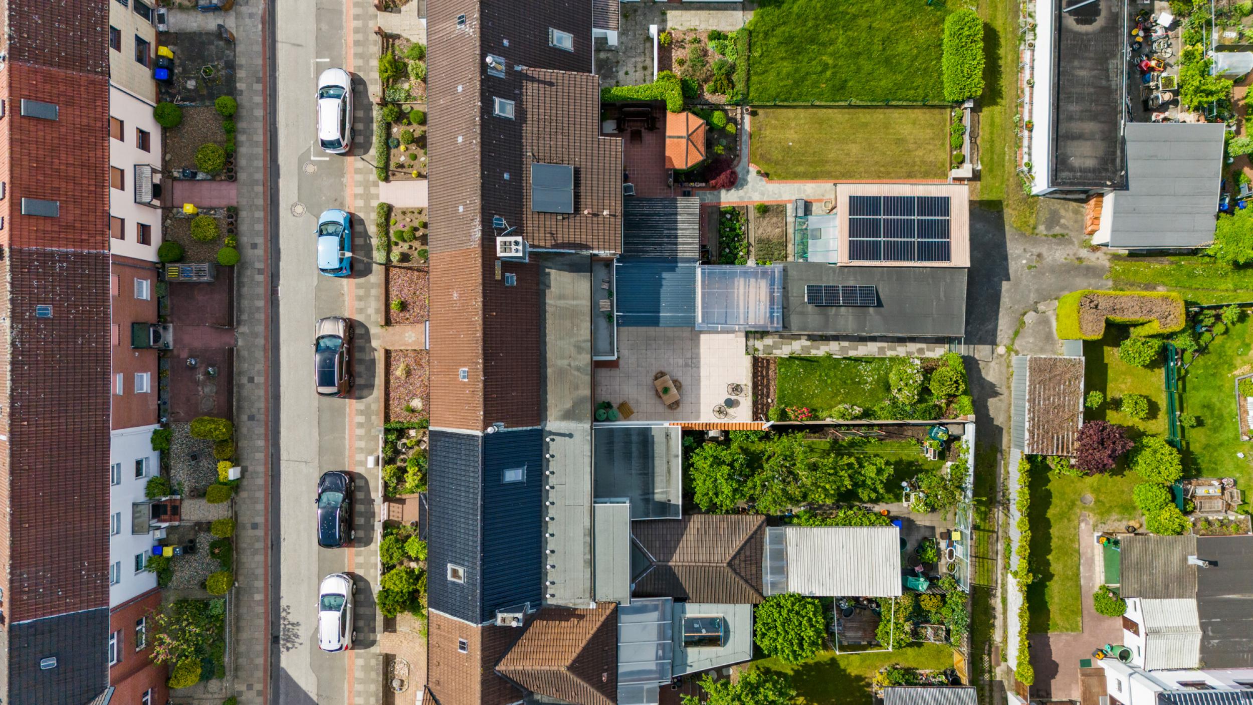 Geestemünde - Top-Renoviertes Reihenmittelhaus in gefragter Lage - Übersicht - Grundstück