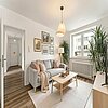 Geestemünde - Modernisierte 3-Zimmerwohnung in zentraler Lage - Wohnzimmer- (KI generiert)