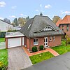 Beverstedt - Repräsentativer Winkelbungalow in ruhiger Wohnlage – ein Zuhause zum Wohlfühlen - Frontansicht