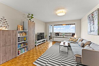 Langen - Moderne 3-Zimmerwohnung in beliebter Lage mit fantastischer Aussicht - Wohnzimmer